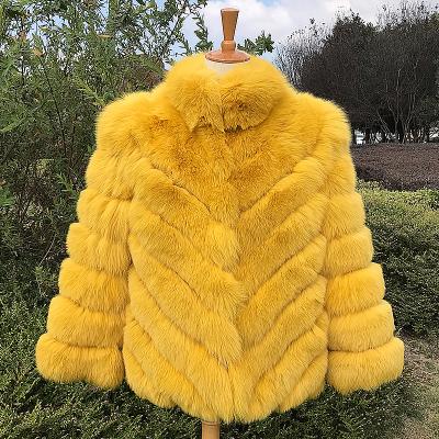 China Factory Direct Wholesale Ladies Fur Coat Anti-wrinkle Over Waist Genuine Fox Fur Coats Winter Women Warm Fox Fur Jacket for sale