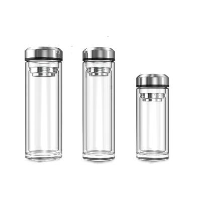 China 1000ml Beverage Double Wall Borosilicate Glass Water Bottle Tea Infuser with 304 Stainless Steel Cap, Filter for sale