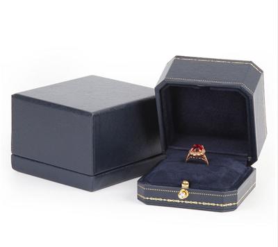 China For Jewelry Ring Box Wholesale Free Sample Cheap Ring Gift Box Personalized Simple Small Double Rings Jewelry Box for sale