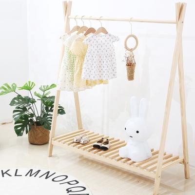 China Modern Hot Selling Home Clothes Stand Wooden Coat Rack Hanger Rack For Kids Wooden Dress Rack for sale