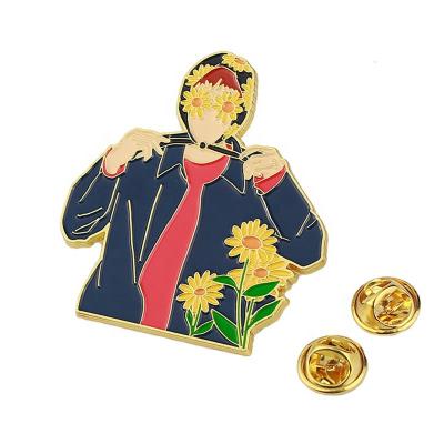 China Europe famous personality design production fun enamel lovers lapel pin for sale