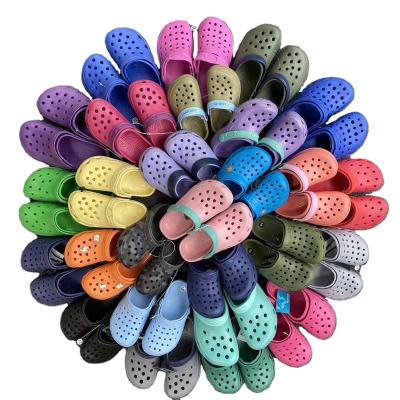 China Garden Surplus Wholesale Children's Hole Children's Shoes Hole Children's Slippers Hole Shoes G102 03 for sale