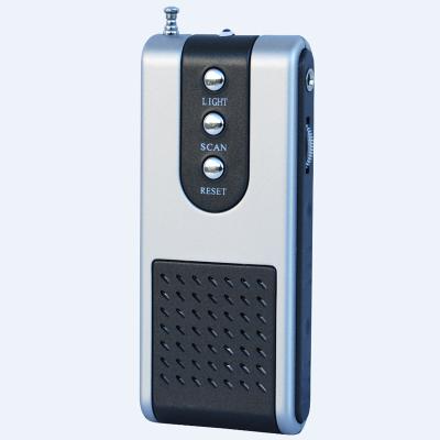 China PORTABLE MP3 Music Player Mini Speaker Portable Rechargeable Auto FM Scan Radio for sale