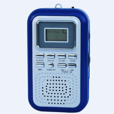 China Rechargeable Portable Alarm Clock Auto Scan Preset Stations Functions AM FM Digital Pocket Radio Built-in Speaker for sale