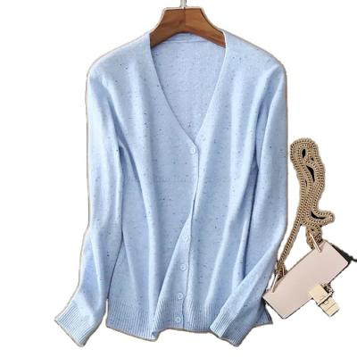 China Anti-wrinkle Women's Cropped Cardigan Sweaters With Button Sweater V-Neck White Long Sleeve Knitted Cardigan for sale