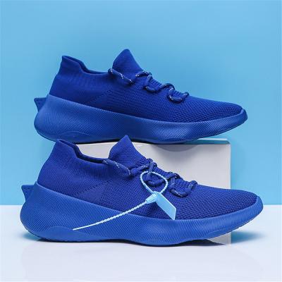 China 2022 fashion trend flight knit mesh men sneakers breathable mesh sneakers new running sports shoes fashion men shoes for sale