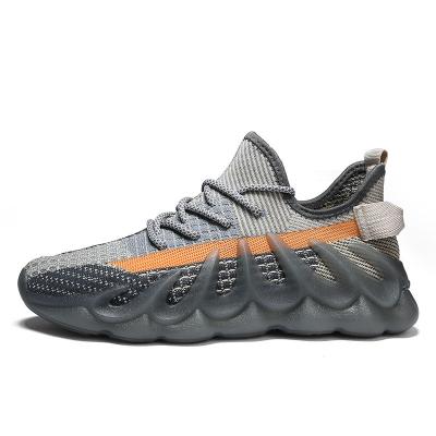 China New Durable Men's Spring Casual Shoes Fly Weave Mesh Breathable Octopus Tidal Shoes Coconut 450 Sports Shoes In Stock for sale