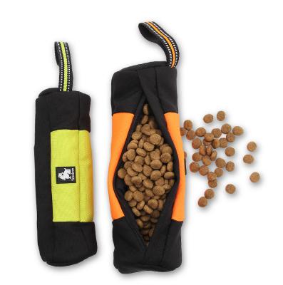 China Stored Beloved Dog Treat Training Pouch Pet Training Pockets Portable Outdoor Pet Snack Bag Dog Training Bag for sale