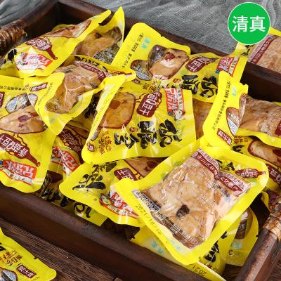 China Soy Curd Mushroom Pepper Flavor Sichuan Chongqing Specialty Small Pack Natural Halal Dried Japanese Snacks for sale