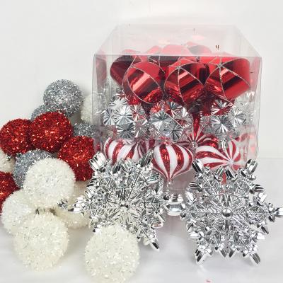 China Hot Sale Quality Plastic Nice 5cm Painted Lucky And Charming Christmas Balls With Foam Gift Box Sets Supplies For Christmas Decoration for sale