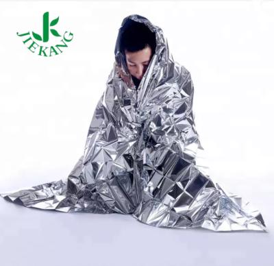 China Keep Disaster Custom Thermal Survival Temperature Logo Fireproof Waterproof Rescue Mylar Reusable Emergency Blanket for sale