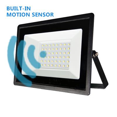 China Outdoor skd 10w 20W 30w 50w 100w 150W 200w 300w outdoor/football field/basketball court/garden/street/villa/billboard floodlight reflector motion sensor IP66 led flood light for sale