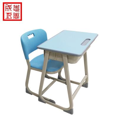 China 2021 new modern fashionable and comfortable student desks and chairs for sale