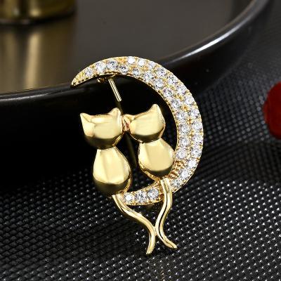 China Retro and modern New round meniscus cat personality brooch with accessories for sale