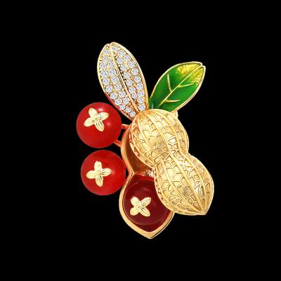 China Retro and modern 2023 Creative red glass personalized suit pin brooch for sale