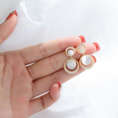 China Retro and modern New fashion cat eye ring earrings S925 silver needle earrings manufacturers wholesale for sale