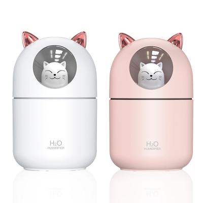 China Cute Pet Mini Car USB Moisturizing Sprayer Home Office Quiet Bedroom Humidifier Border Gift for sale