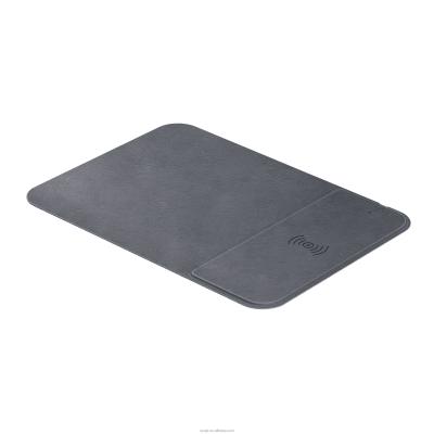 China New Fashionable Popular PU Leather Easy Fold Computer Qi Fast Wireless Charger Mouse Pads for sale