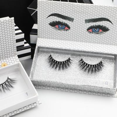 China Comfortable Seller Customized Whole Boxes Sale In Bulk Eyelash Packaging Box O Series Mink Eyelashes for sale