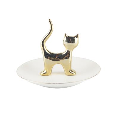 China Gold Cute Luxury Cat Ring Jewelry Stand And Ceramic Dish Rack Display for sale