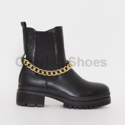 China New Arrival Sexy Height Increasing Women Black Sexy Platform Boots Chain Detailing Inside Zipper Block Heel For Cool Girl Martin Boots for sale