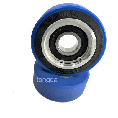 China Tongda Traditional Escalator Step Roller 76*25 6204 Aluminum Skeleton Supporting Escalator Step Roller for sale