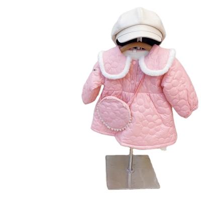 China 2021 China factory wholesale Anti-wrinkle kids clothes 3 colors girls winter coat soft light weight and warm down jacket for sale