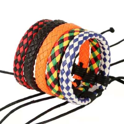 China CLASSIC Fashion PU Leather Woven Bracelet For Men And Women for sale