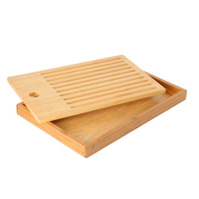 China Sustainable Modern Simple Slatted Bamboo Bread Chopper With Bread Crumb Shelf for sale