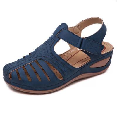 China Breathable Women Sandals Summer Shoes Comfortable Flat Sandals Ladies Summer Sandals For Beach for sale