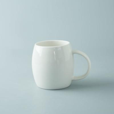 China Promotie Witte Ceramische de Koffiekoppen van 420ml, de Mokken van de 14 Onskoffie Te koop