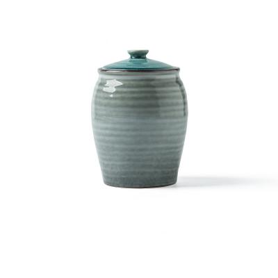 China Ice Crack Glaze Seal Ceramic Storage Jar With Lid for sale