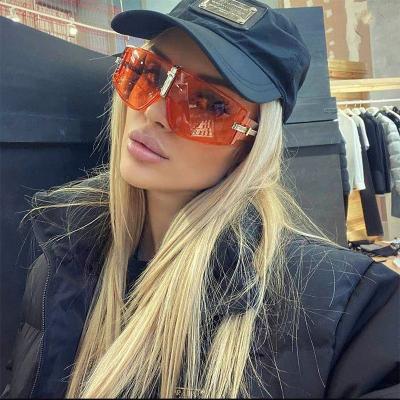 China 2021 Oversized One Piece Authentic Designer Sun Glasses Gafas de sol Newest Classic Unisex Big Square Shades Fashion Sun Glasses for sale