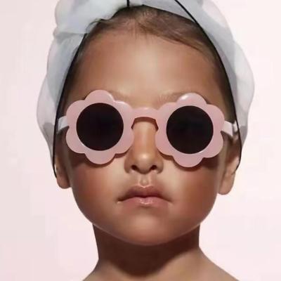 China 20 Years Experience Wholesale Metal Frame Sun Glasses Chain Sunglasses Kids Baby UV400 Sun Glasses For Kids Children for sale