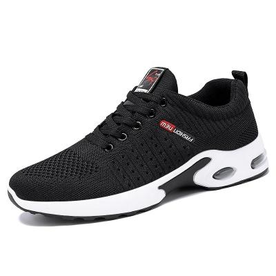 China 2022 new breathable men's lightweight casual running shoes fashion trend soft soled men's shoes sports shoes for sale