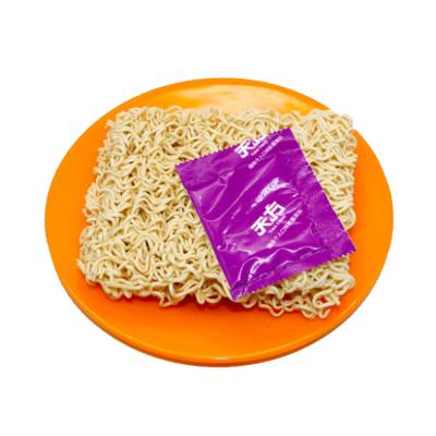 China 62g Instant Noodles Spicy Ramen Noodle HALAL Instant Food Chinese Noodles for sale