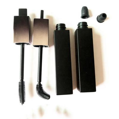 China High Quality Wholesale Cosmetic Empty Plastic Packaging 8ml Mascara Tube With Flexible Silicon Brush for sale