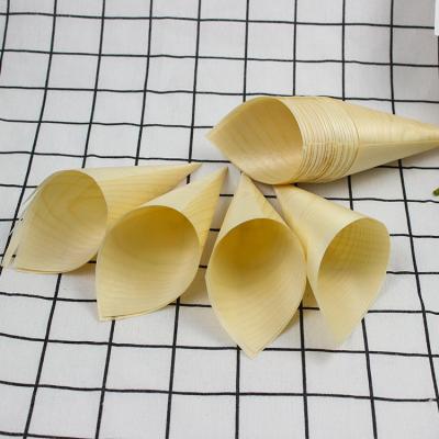 China Eco - Friendly Disposable Wooden Party Food Serving Pine Cones for sale