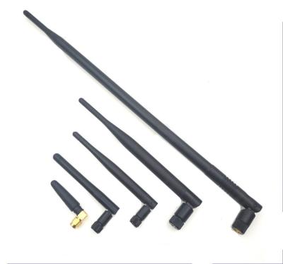 China 8DBi Small Pole Plastic Rubber UHF Indoor Antenna 2500-2700 MHz for Wireless Routers for sale