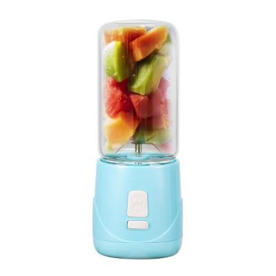 China Car Portable juicer Small home juicer High speed electric juicer Mini USB charging blender cup Gift small appliance for sale