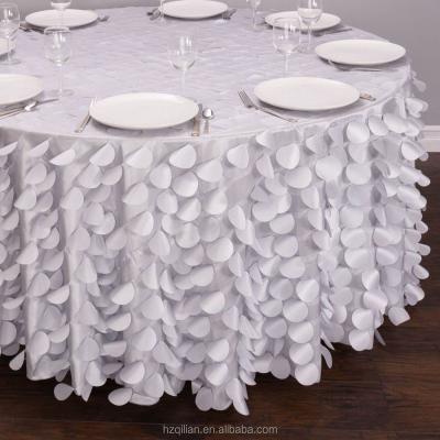 China Oilproof 100% Polyester Taffeta Circles Around Petal Table Cloth for sale