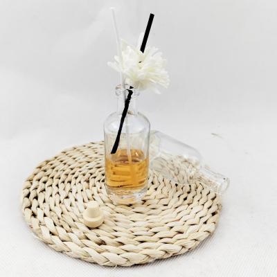 China Getränke Glasflasche 750 ml für Wodka Brandy Whisky 1L Weinflasche 500ml Whisky Flasche zu verkaufen