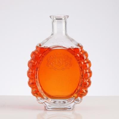 China Warm stempelen 500 ml ultra helder brandy glasfles met geïmprimeerd logo Te koop