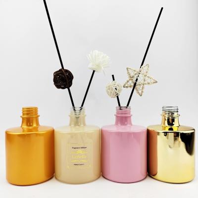 China Customer's Choice Clear Glass Reed Diffuser Bottle Acceptable Logo 100ml 150ml 200ml for sale