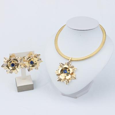 China YueMing good quality luxury earring set for women fine fashion new style jewelry sets 18K gold plated necklace bridal for sale