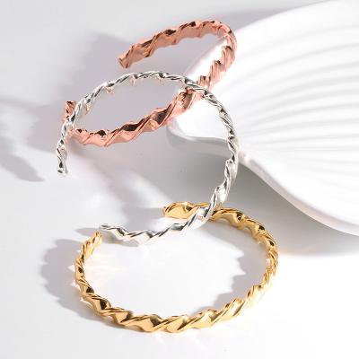 China Good quality 2022 fashion jewelry wholesale 3pcs 18k gold bangle sets women jewelry bangles bracelets bangles jewelry for sale