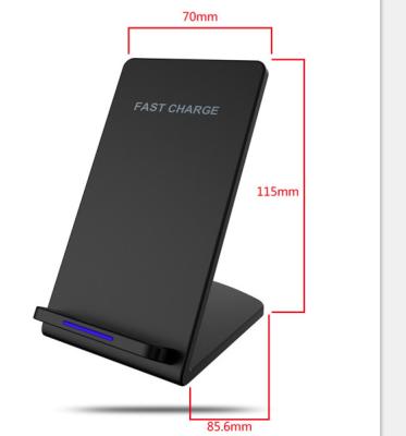 China Wireless Cell Phone Charger Samsung / Iphone Charging Pad 115*70*85.6mm for sale