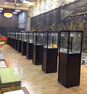 China All Kinds Of Shop Glass Jewelry Display Cabinet With Light And Lock Door for sale