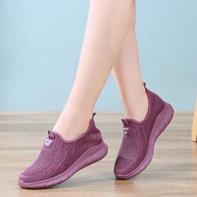 China Fashion Trend Custom Made Light Weight Running Shoes For Women 2020 Outdoor Walking Sneakers Black Comfortable Shoes Women Shoes for sale