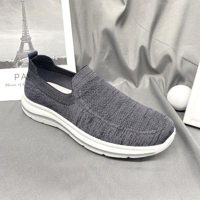 China Fashion Trend Men's Sports Casual Running Shoes Outfits Breathable Sports Shoes Walking Style Shoes Sneaker for sale